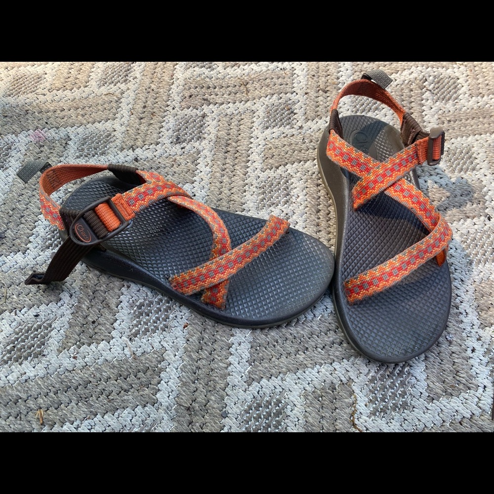 Kids Chacos size 5